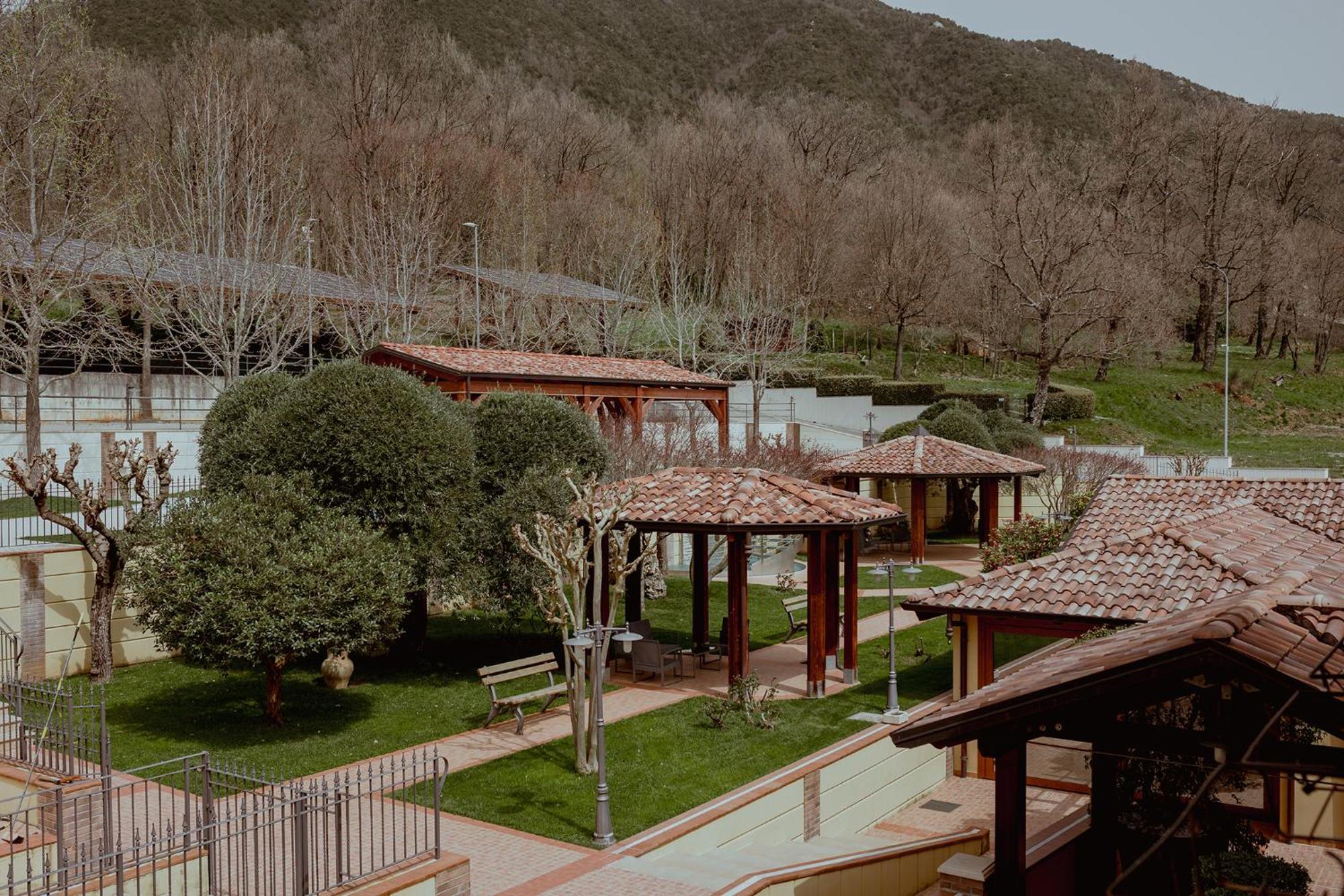 Castelluccio Superiore San Raffaele Hotel Restaurant & Resort מראה חיצוני תמונה